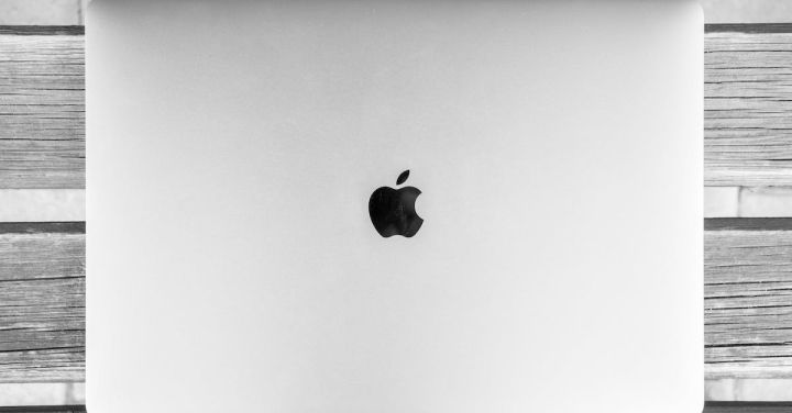 Branding - Silver Macbook