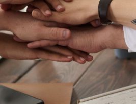 Nurturing Business Relationships: From Connection to Collaboration